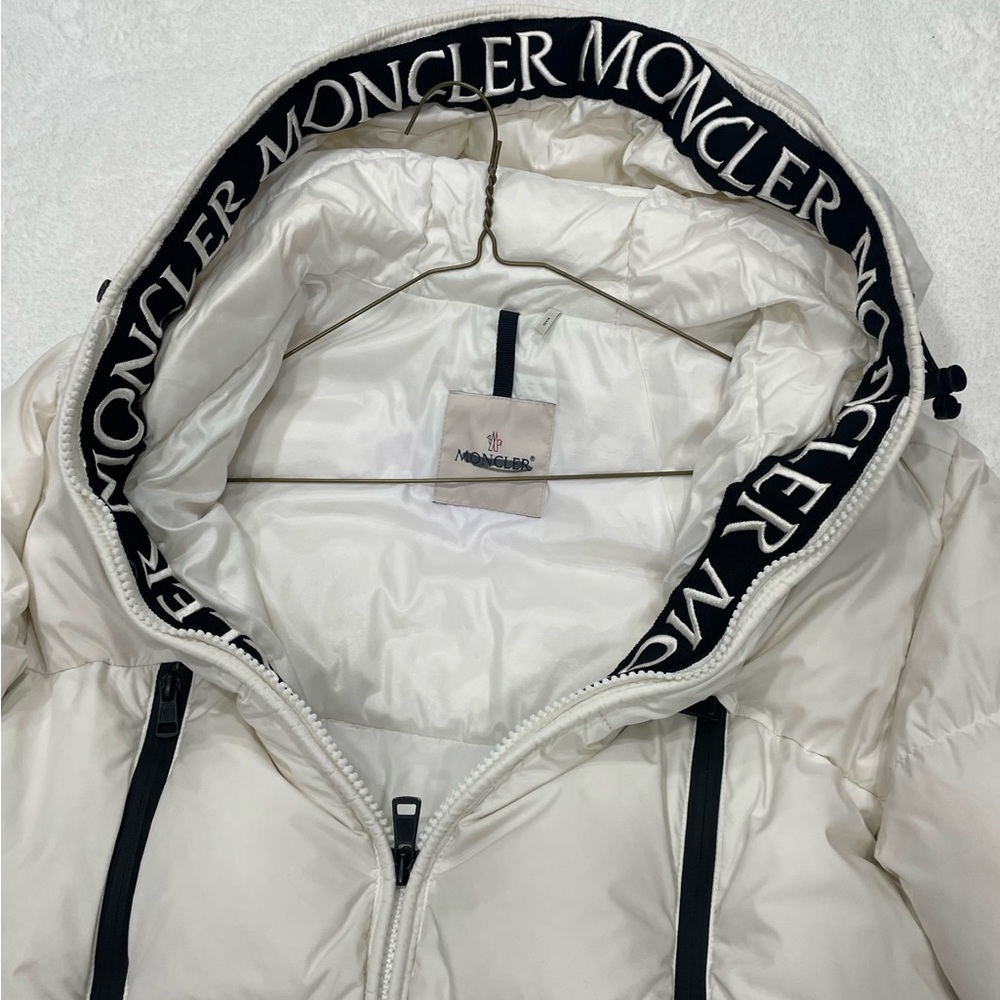 Moncler Montcla Quilted Down Puffer Jacket White Men’s IT 5/US XL - Picture 3 of 10